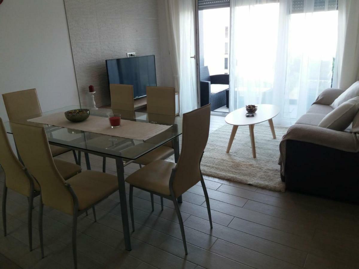 Apartment Marina Trogir Luaran gambar