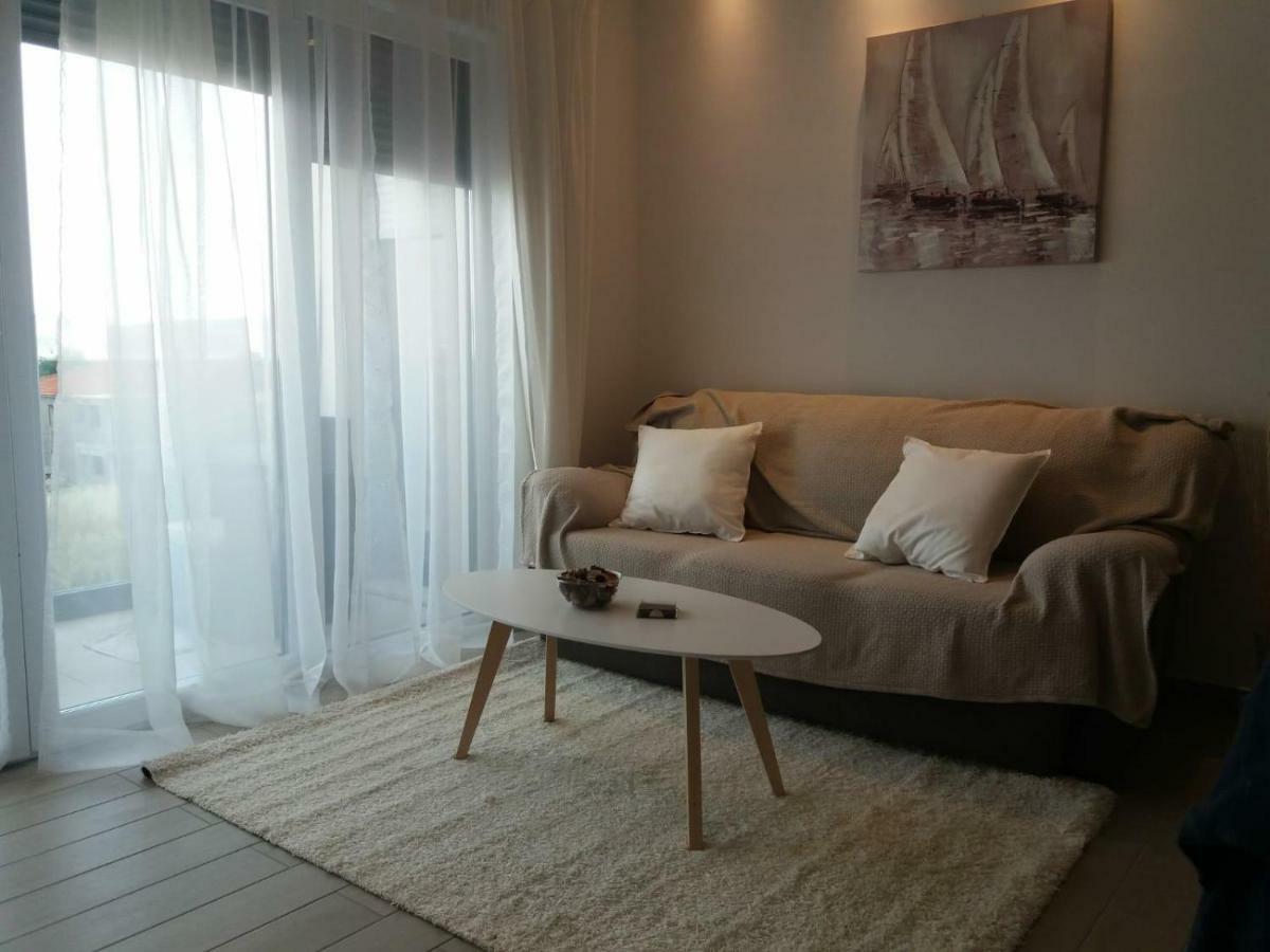 Apartment Marina Trogir Luaran gambar