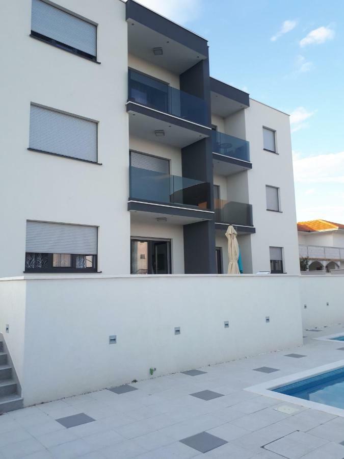 Apartment Marina Trogir Luaran gambar