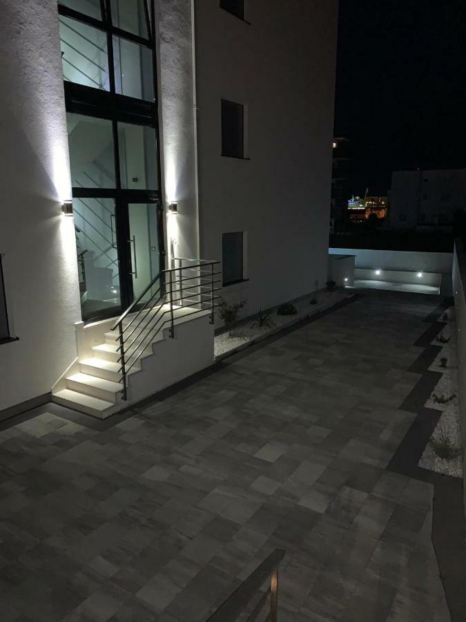 Apartment Marina Trogir Luaran gambar